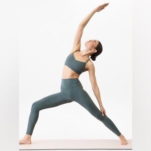 Athleta Elation Ultra High Rise Legging | Small